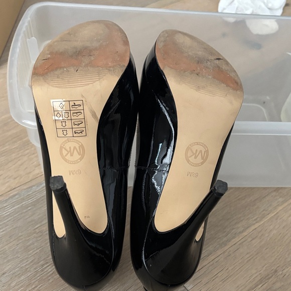 Michael Kors Glossy Black Peep Toe Heels - Picture 6 of 8